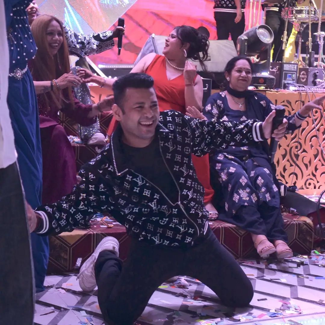 Tushar Negi Lead Performer Mashupminati